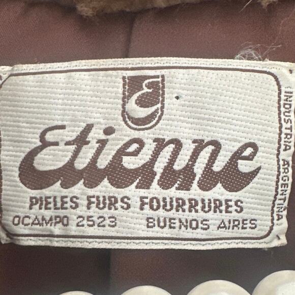Etienne Fur Coat 80’s flair made in Argentina Buenos Aires mint condition - Picture 10 of 12